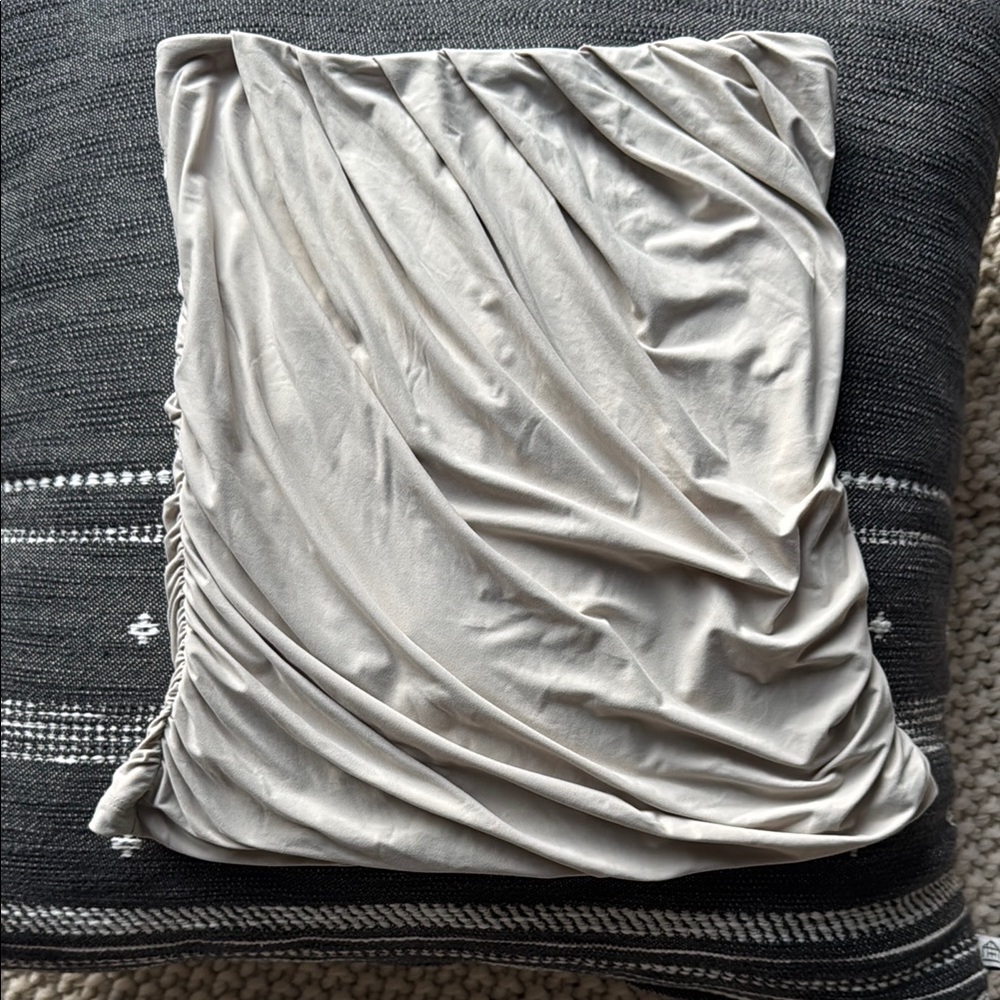 Abercrombie & Fitch soft matte seamless tube top